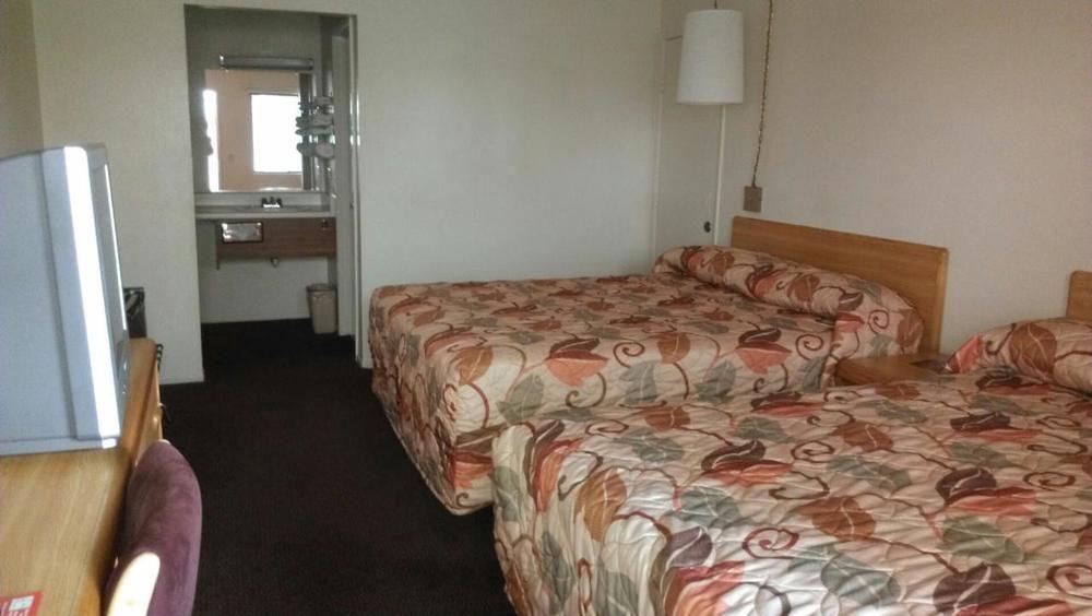 Ez 8 Motel ニューアーク エクステリア 写真